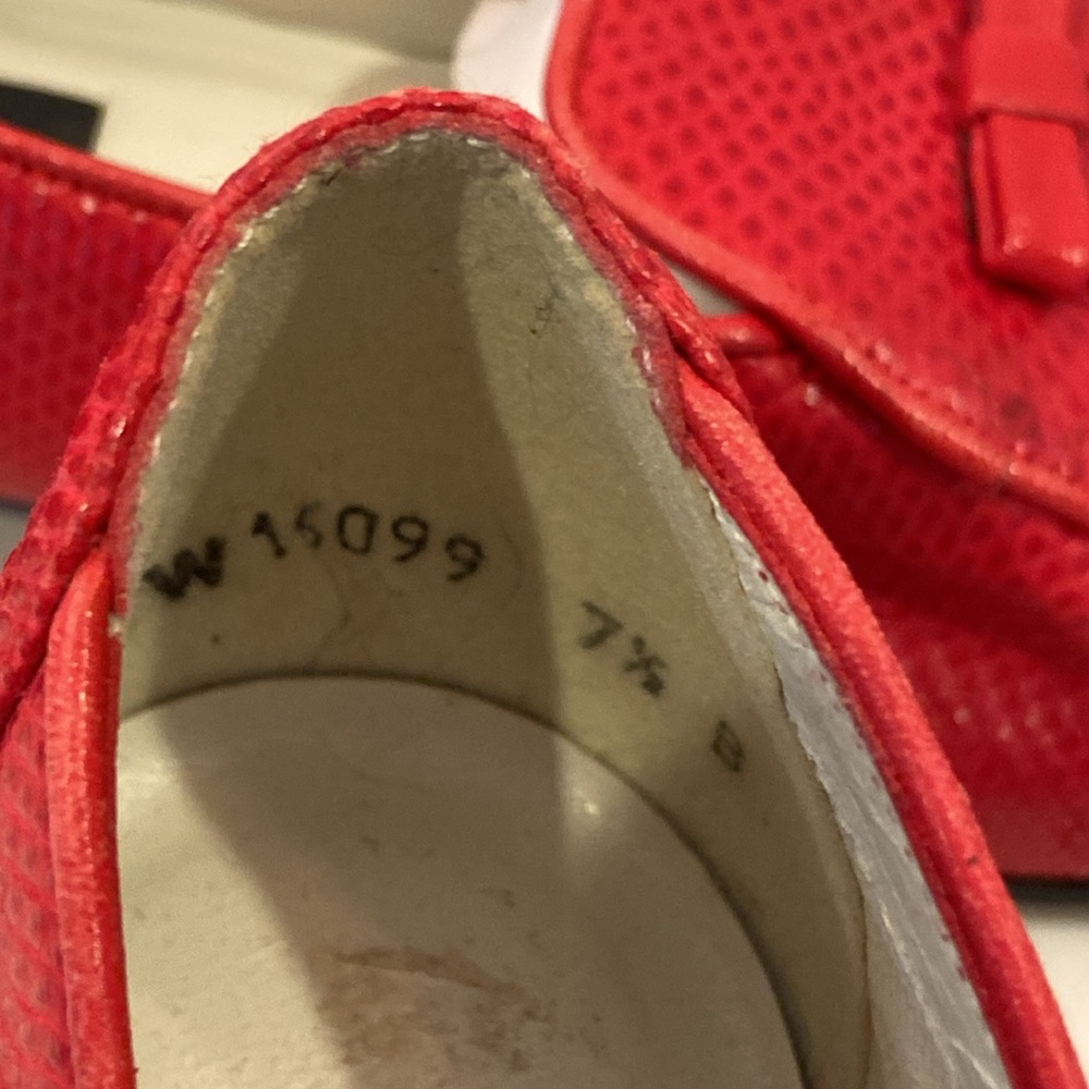 Stuart Weitzman Red Leather Loafers with Bow - Picture 3 of 8